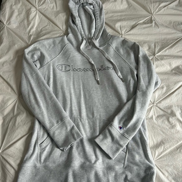 Champion Tops - Women’s Grey  Champion Hoodie